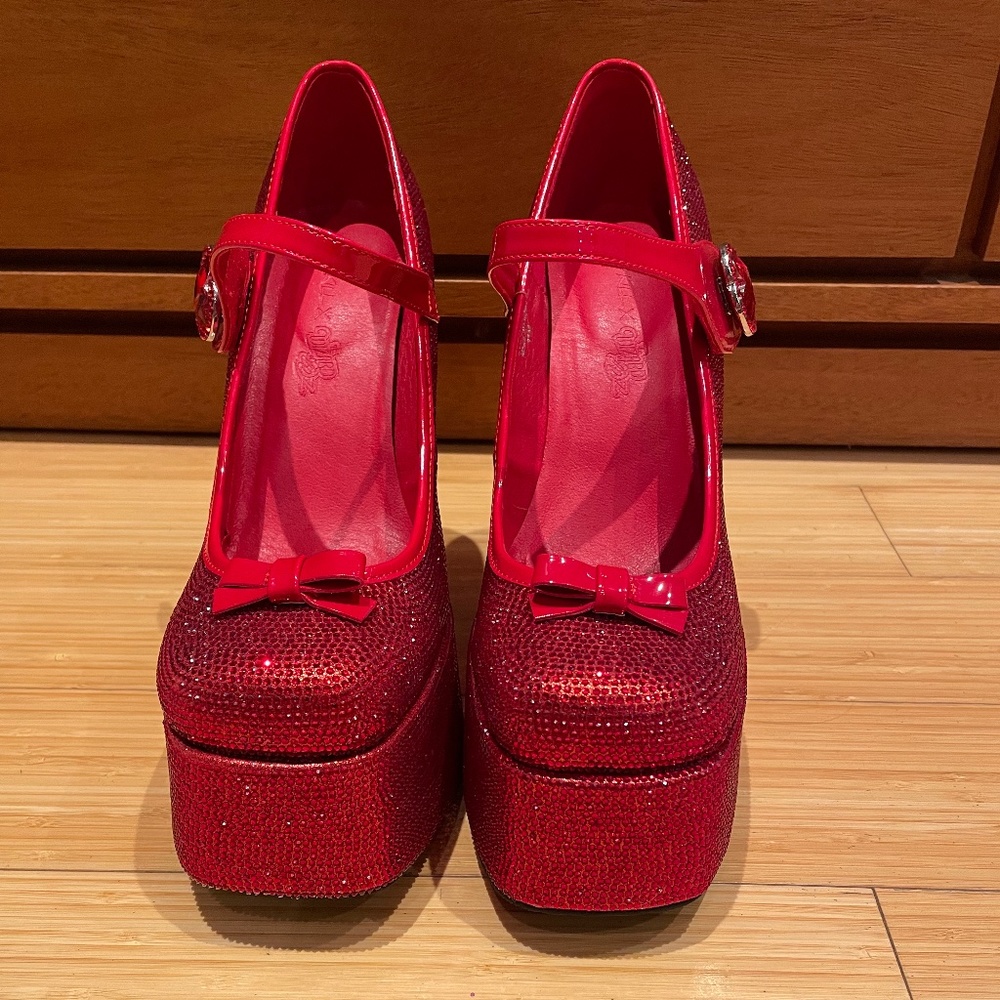 Dolls kill Dorothy Heels